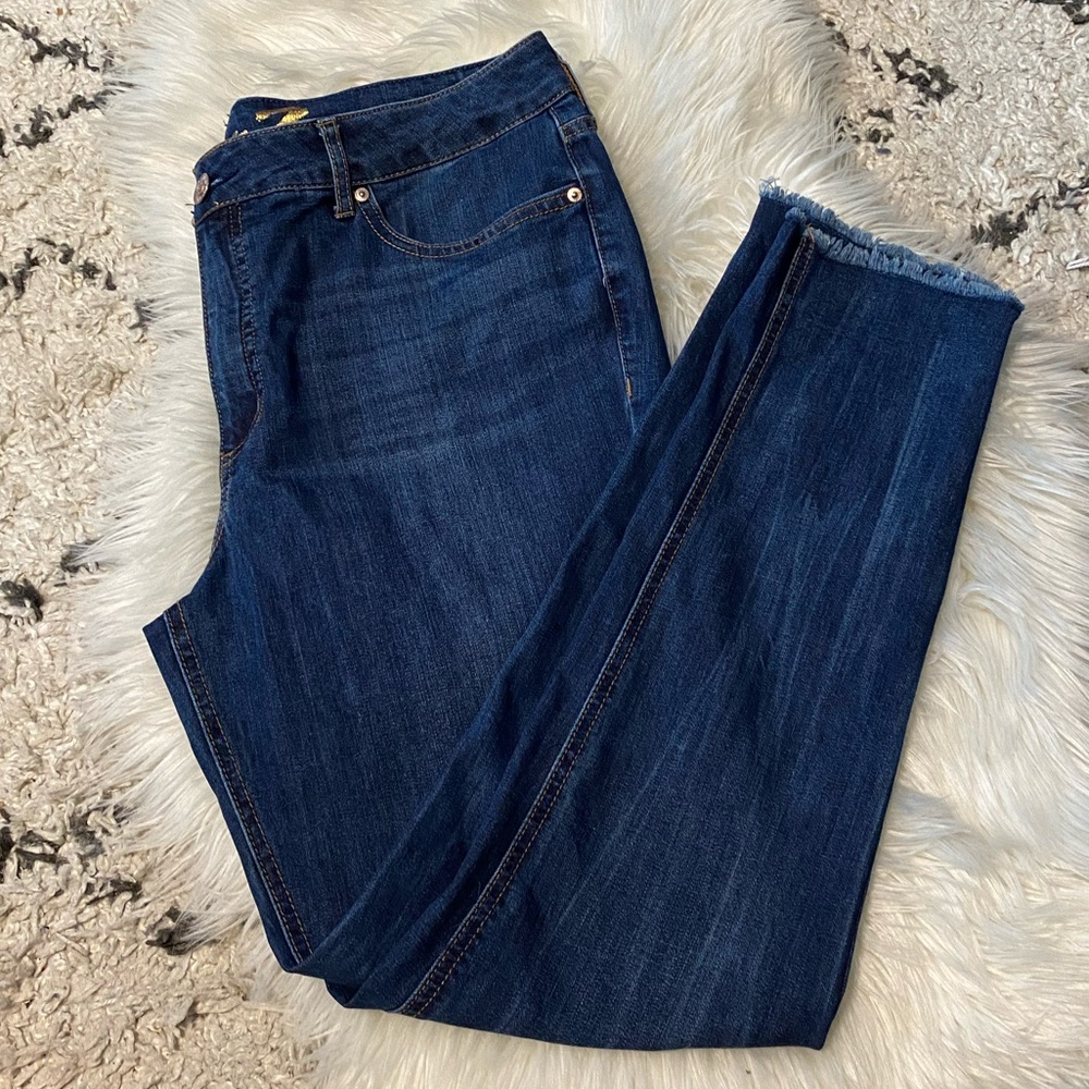 Seven7 Weekend Slim Fit Jeans